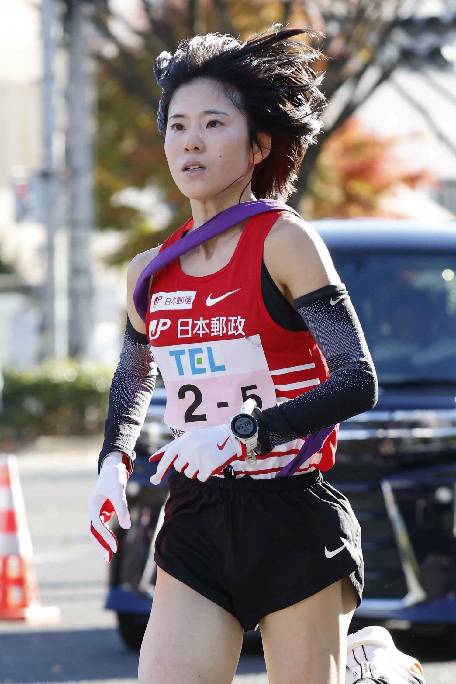 大会風景：5区 鈴木 亜由子選手